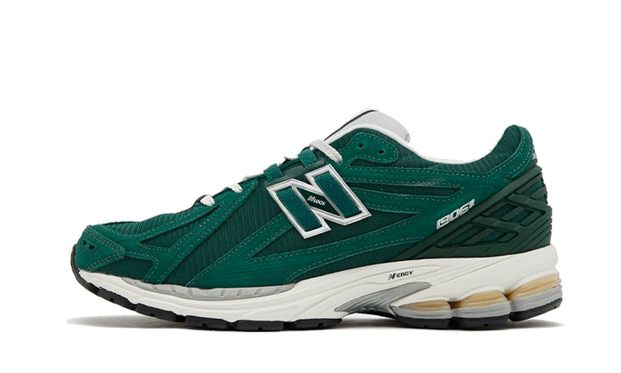 Sneakers éditions limitées et authentiques New Balance 1906R Green Suede Metallic Silver - M1906RX -Kickzmi