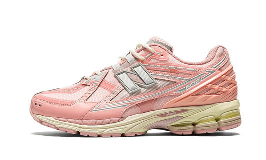 Sneakers éditions limitées et authentiques New Balance 1906U Lunar New Year Pink - M1906NLN - Kickzmi