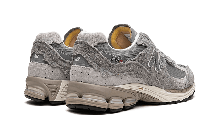 Sneakers éditions limitées et authentiques New Balance 2002R Protection Pack Grey - M2002RDM - Kickzmi