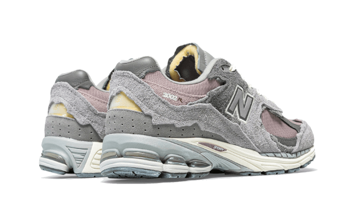 Sneakers éditions limitées et authentiques New Balance 2002R Protection Pack Lunar New Year Dusty Lilac - M2002RDY - Kickzmi