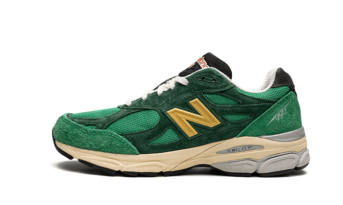 New Balance 990 V3 MiUSA Teddy Santis Green Gold - M990GG3 - Kickzmi