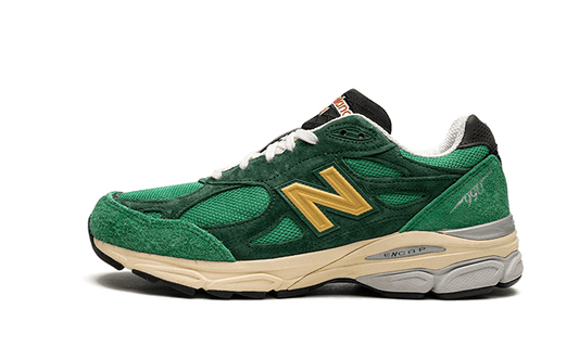 New Balance 990 V3 MiUSA Teddy Santis Green Gold - M990GG3 - Kickzmi