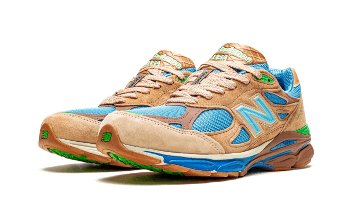 New Balance 990 v3 Joe Freshgoods Outside Clothes - M990JG3 - Kickzmi