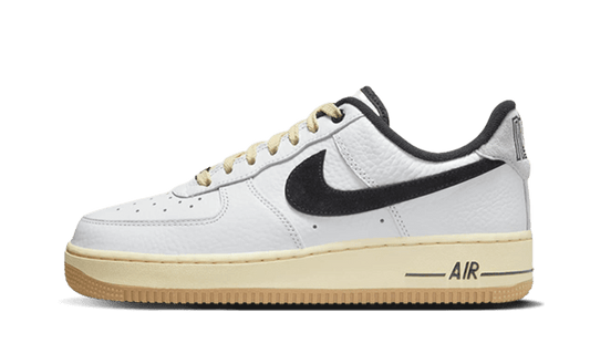 Sneakers éditions limitées et authentiques Nike Air Force 1 '07 LX Low Command Force Summit White Black - DR0148-101 - Kickzmi