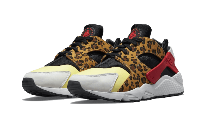 Nike Air Huarache SNKRS Day - DM9092-700 - Kickzmi