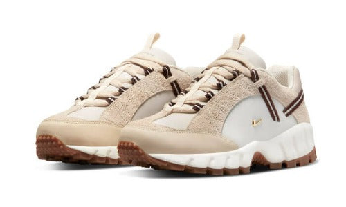 Sneakers éditions limitées et authentiques Nike Air Humara LX Jacquemus Beige - DR0420-001 - Kickzmi