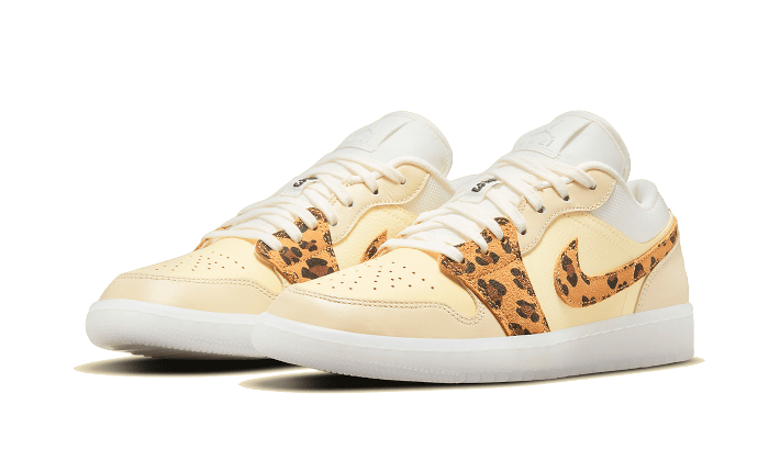 Air Jordan 1 Low SNKRS Day - DN6998-700 - Kickzmi