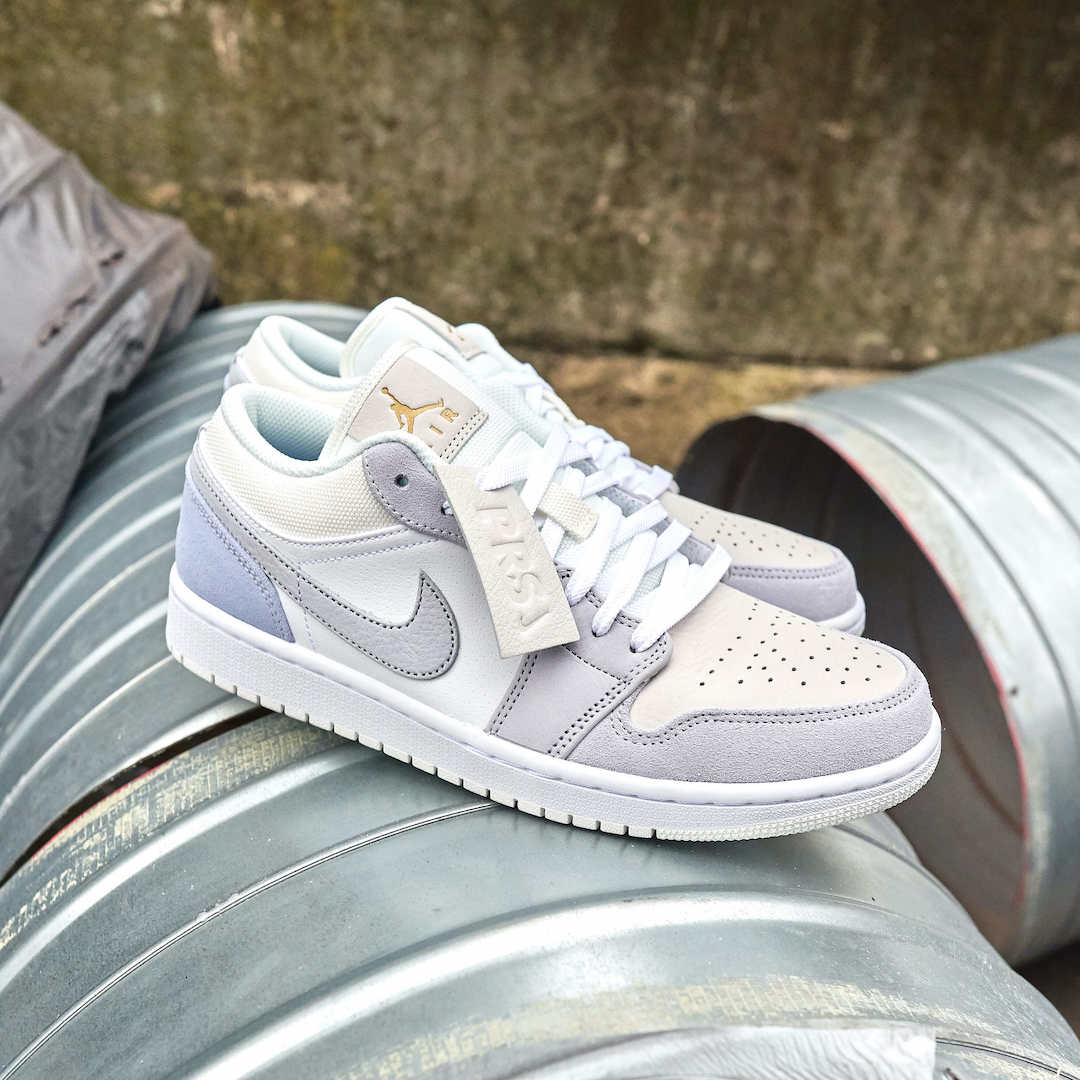 Air Jordan 1 Low Sky Grey Paris - CV3043-100 - Kickzmi