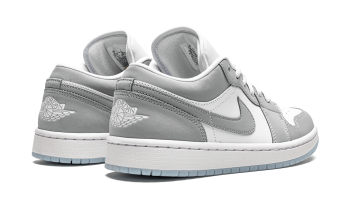 Air Jordan 1 Low Wolf Grey - DC0774-105 - Kickzmi