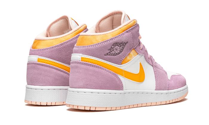 Air Jordan 1 Mid Arctic Pink - DC9517-600 - Kickzmi