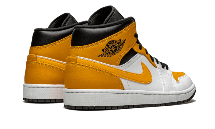 Air Jordan 1 Mid University Gold - 554724-170 - Kickzmi