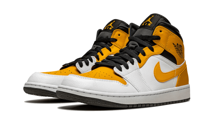 Air Jordan 1 Mid University Gold - 554724-170 - Kickzmi