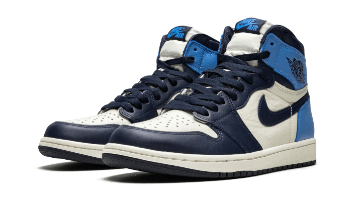 Air Jordan 1 Retro High OG Obsidian UNC 2019 - 555088-140 - Kickzmi