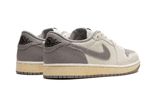 Sneakers éditions limitées et authentiques Air Jordan 1 Retro Low OG EX Sail - CZ0790-101 - Kickzmi