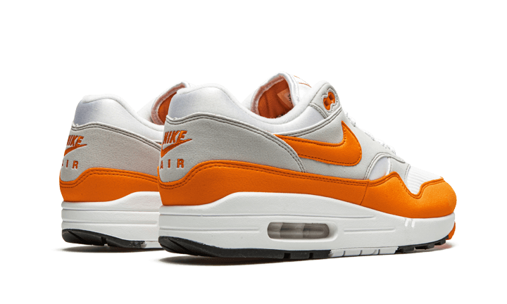 Sneakers éditions limitées et authentiques Nike Air Max 1 Anniversary Orange (2020) - DC1454-101 - Kickzmi