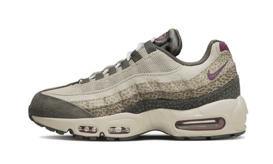 Sneakers éditions limitées et authentiques Nike Air Max 95 Safari Viotech - DX2955-001 - Kickzmi