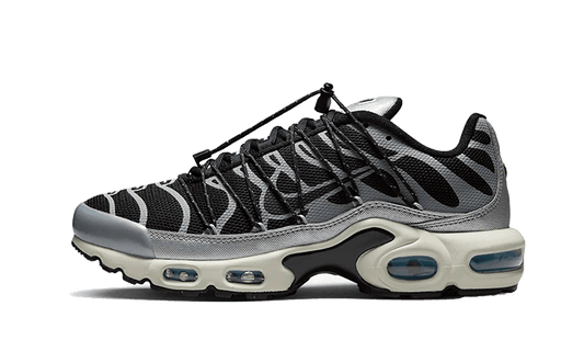 Nike Air Max Plus Lace Toggle Black Grey - FD0799-001 - Kickzmi