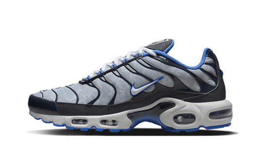 Sneakers éditions limitées et authentiques Nike Air Max Plus SE Social FC - DQ3981-001 - Kickzmi