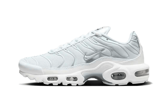 Sneakers éditions limitées et authentiques Nike Air Max Plus White Metallic Silver - FV0952-100 - Kickzmi