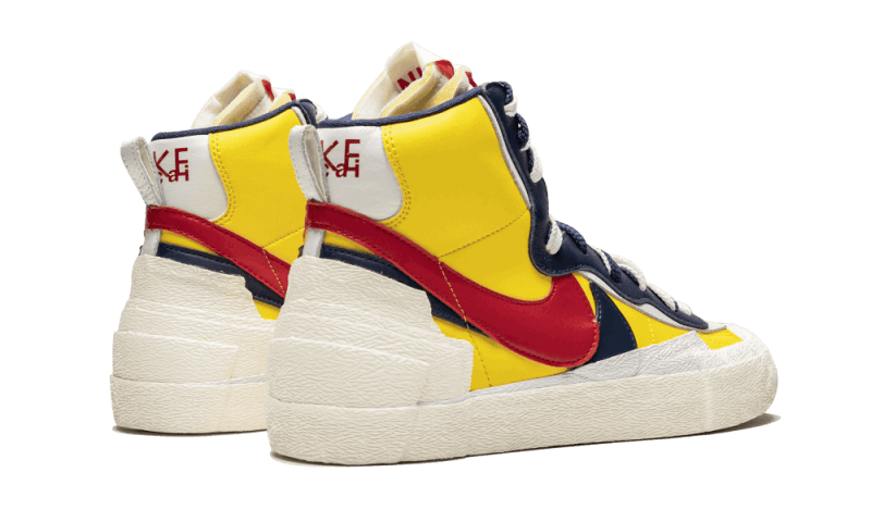 Nike Blazer Mid Sacai Snow Beach - BV0072-700 - Kickzmi