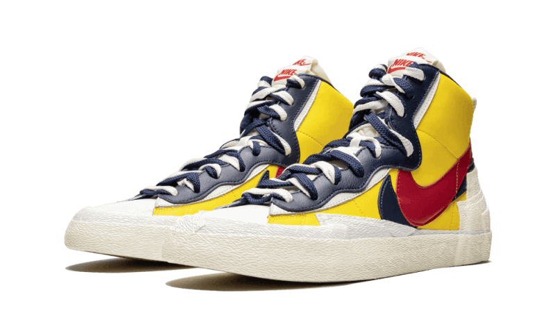 Nike Blazer Mid Sacai Snow Beach - BV0072-700 - Kickzmi