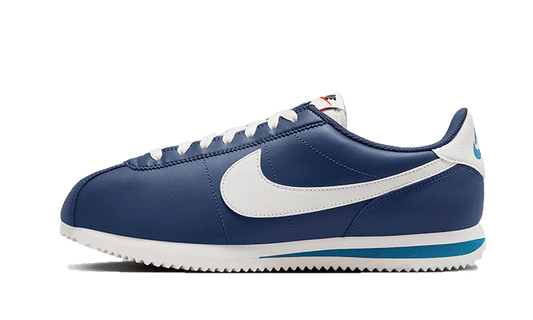 Nike Cortez Midnight Navy - DM4044-400 - Kickzmi