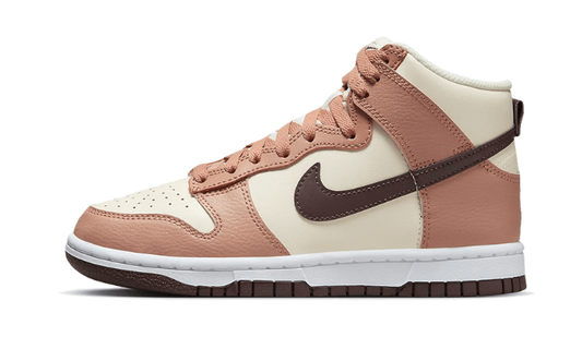 Sneakers limitées et authentiques Nike Dunk High Dusted Clay - FQ2755-200 -Kickzmi