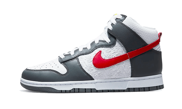 Sneakers limitées et authentiques Nike Dunk High Embossed Basketball Grey Red - FD0668-001 - Kickzmi