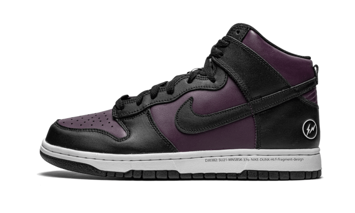 Sneakers limitées et authentiques Nike Dunk High Fragment Design Beijing (2021) - DJ0382-600 - Kickzmi