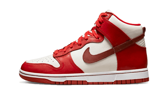 Sneakers limitées et authentiques Nike Dunk High LXX Cinnabar - DX0346-600 - Kickzmi