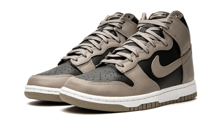 Sneakers limitées et authentiques Nike Dunk High Moon Fossil - DD1869-002 - Kickzmi