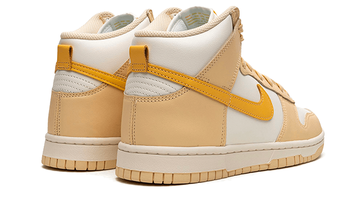 Sneakers limitées et authentiques Nike Dunk High Pale Vanilla - DD1869-201 - Kickzmi