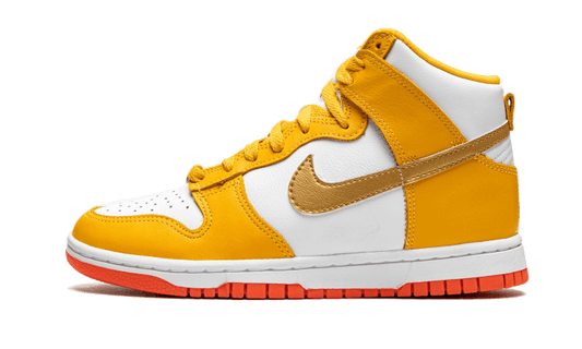 Nike Dunk High University Gold - DQ4691-700 - Kickzmi