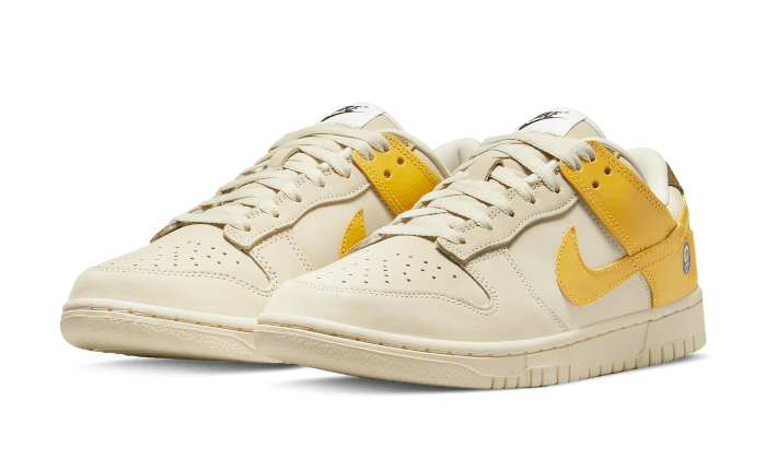 Nike Dunk Low Banana - DR5487-100 - Kickzmi