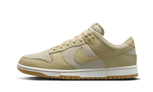 Nike Dunk Low Khaki Suede Gum - DZ4513-200 - Kickzmi