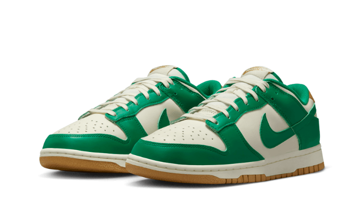 Nike Dunk Low Malachite University Gold - FB7173-131 - Kickzmi