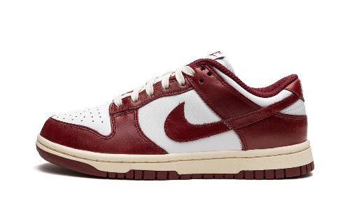 Sneakers éditions limitées et authentiques Nike Dunk Low PRM Team Red - FJ4555-100 -  Kickzmi