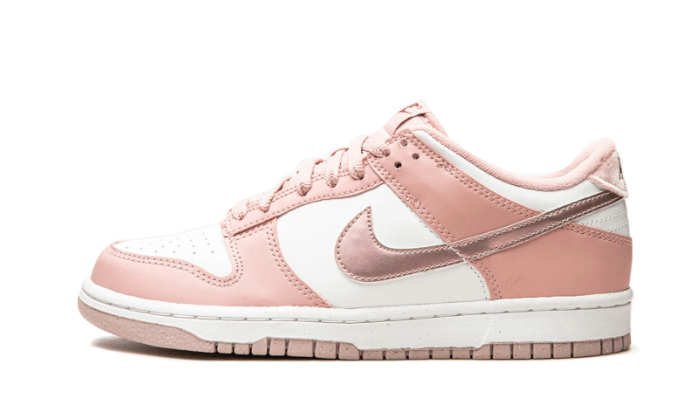 Nike Dunk Low Pink Velvet - DO6485-600 - Kickzmi