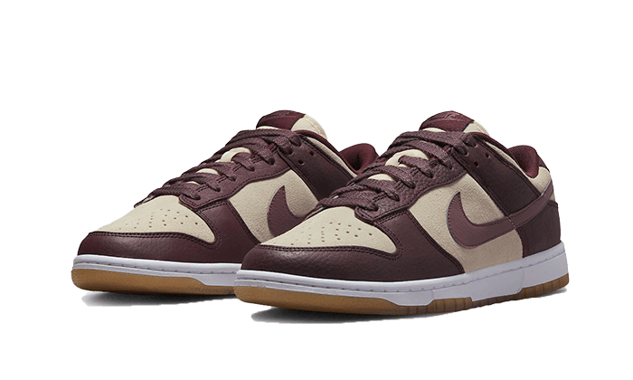 Dunk Low Plum Eclipse Kickzmi