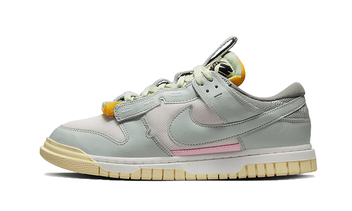 Nike Dunk Low Remastered Mint Foam - DV0821-100 - Kickzmi