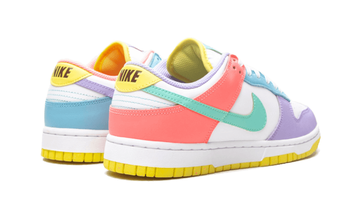 Dunk Low SE Easter Kickzmi