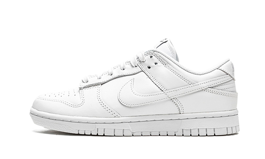 Dunk Low Triple White (2021) Kickzmi