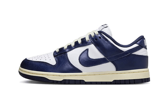 Sneakers éditions limitées et authentiques Nike Dunk Low Vintage Navy - FN7197-100 - Kickzmi