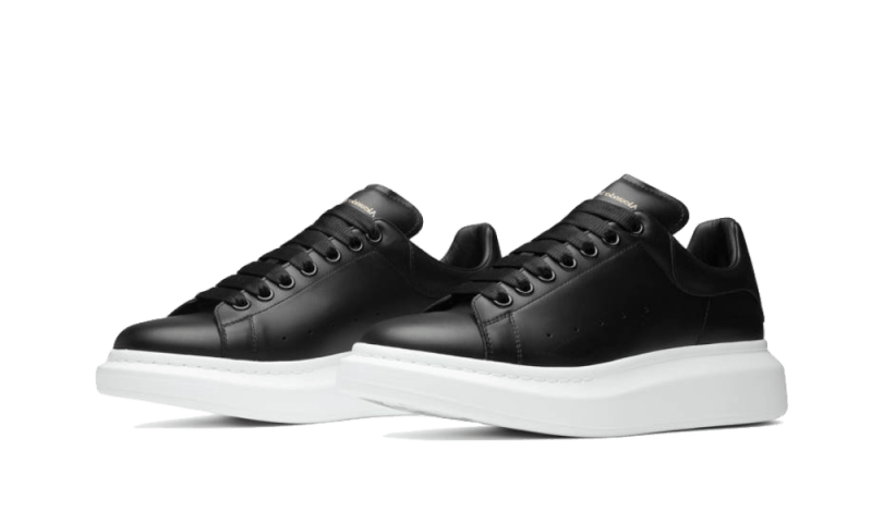 Alexander McQueen Oversized Black - 553680WHGP51000 - Kickzmi