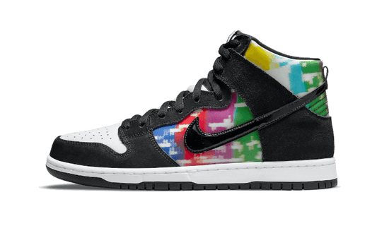 Sneakers éditions limitées et authentiques Nike SB Dunk High TV Signal - CZ2253-100 - Kickzmi