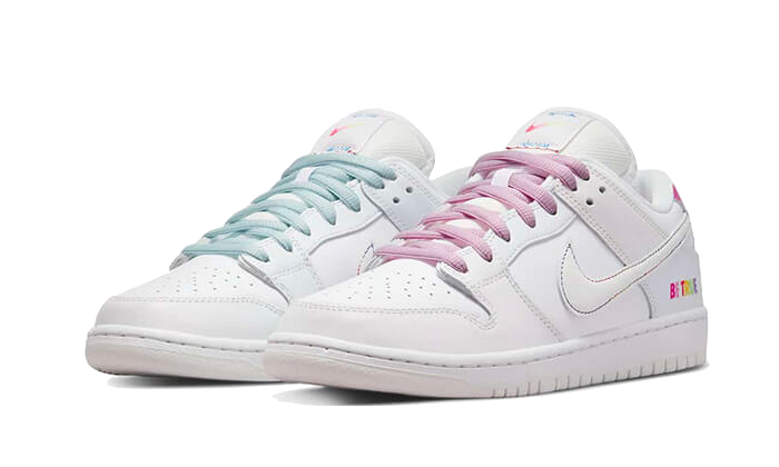 Sneakers éditions limitées et authentiques Nike SB Dunk Low Pro Be True - DR4876-100 - Kickzmi