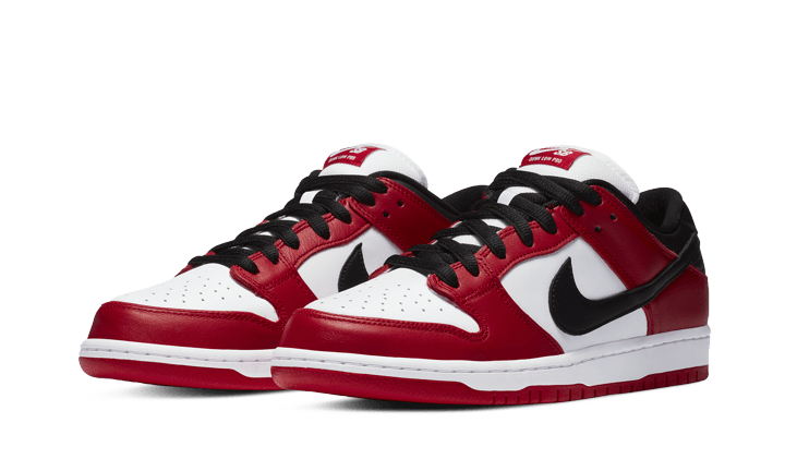 Sneakers éditions limitées et authentiques Nike SB Dunk Low Pro Chicago - BQ6817-600 - Kickzmi