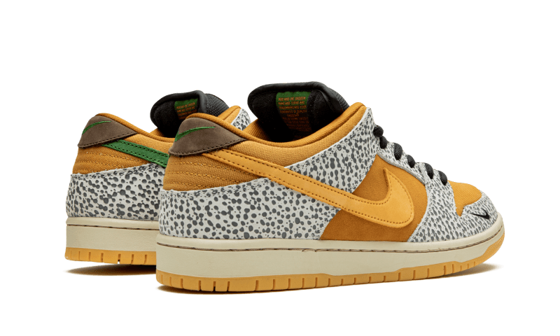 Sneakers éditions limitées et authentiques Nike SB Dunk Low Safari - CD2563-002 - Kickzmi