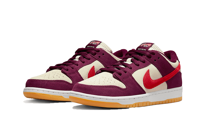 Sneakers éditions limitées et authentiques Nike SB Dunk Low Skate Like A Girl Bordeaux - DX4589-600 - Kickzmi