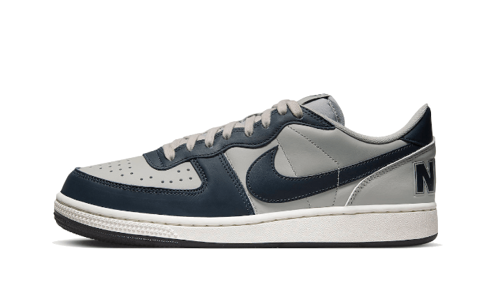 Sneakers éditions limitées et authentiques Nike Terminator Low Georgetown - FN6830-001 - Kickzmi